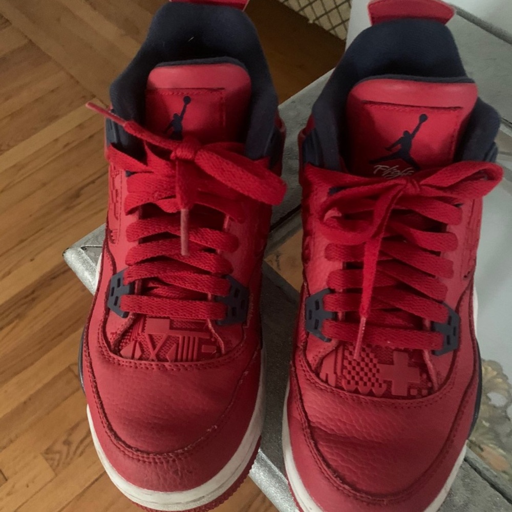 Boys Jordan